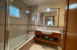 A refined residence in the coveted Cabanas de Tavira of O Pomar