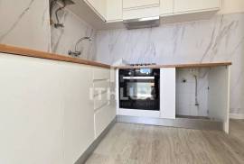 2 bedroom apartment with 2 bathrooms - Refurbished with river view in Graça 2 bedroom apartment with 2 bathrooms - Refurbished with river view in Graça