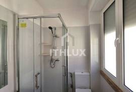 2 bedroom apartment with 2 bathrooms - Refurbished with river view in Graça 2 bedroom apartment with 2 bathrooms - Refurbished with river view in Graça