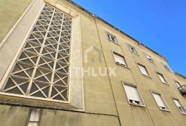 2 bedroom apartment with 2 bathrooms - Refurbished with river view in Graça 2 bedroom apartment with 2 bathrooms - Refurbished with river view in Graça