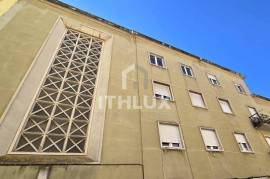 2 bedroom apartment with 2 bathrooms - Refurbished with river view in Graça 2 bedroom apartment with 2 bathrooms - Refurbished with river view in Graça