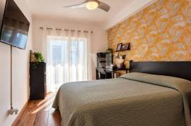 Renovated 0+2 Bedroom Apartment 400m from the Beach, Quarteira