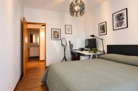 Renovated 0+2 Bedroom Apartment 400m from the Beach, Quarteira