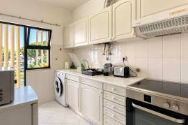 1 Bedroom Apartment with Pool and Garage in the Center of Vilamoura
