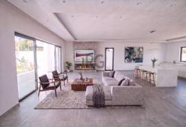 Modern 5 Bedroom Villa with Pool in the Heart of Almancil Modern 5 Bedroom Villa with Pool in the Heart of Almancil