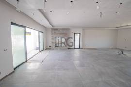 Modern 5 Bedroom Villa with Pool in the Heart of Almancil Modern 5 Bedroom Villa with Pool in the Heart of Almancil