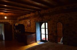 Excellent 4 Bed House for Sale in Vire en Champagne Pays de la Loire France