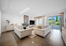 Villas da Quinta — Vilamoura | 3+1 bedroom villa for long-term rental