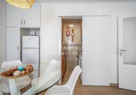 Renovated 1 Bedroom Apartment in Armação de Pêra | Sea View