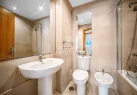 2 Bedroom Apartment | garage for long-term rental in Praia da Rocha