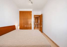 2 Bedroom Apartment | garage for long-term rental in Praia da Rocha