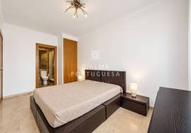 2 Bedroom Apartment | garage for long-term rental in Praia da Rocha