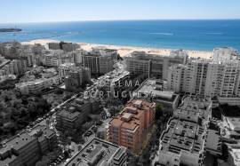 2 Bedroom Apartment | garage for long-term rental in Praia da Rocha