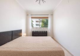 2 Bedroom Apartment | garage for long-term rental in Praia da Rocha