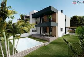 3+1 Bedroom Detached House with Pool, Barbecue and Excellent Finishes