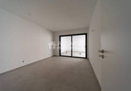 3+1 Bedroom Townhouse with Private Pool in Gambelas, Faro 3+1 Bedroom Townhouse with Private Pool in Gambelas, Faro