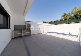 3+1 Bedroom Townhouses with Private Pools in Gambelas, Faro 3+1 Bedroom Townhouses with Private Pools in Gambelas, Faro