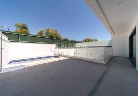 3+1 Bedroom Townhouses with Private Pools in Gambelas, Faro 3+1 Bedroom Townhouses with Private Pools in Gambelas, Faro