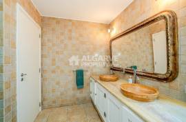 Exquisite Frontline Golf 5 bedroom Villa | Vilamoura Exquisite Frontline Golf 5 bedroom Villa | Vilamoura