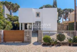 Exquisite Frontline Golf 5 bedroom Villa | Vilamoura Exquisite Frontline Golf 5 bedroom Villa | Vilamoura