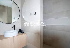 Luxury 4-Bedroom Apartments in Algarve – Nature, Comfort & Sophistication Luxury 4-Bedroom Apartments in Algarve – Nature, Comfort & Sophistication