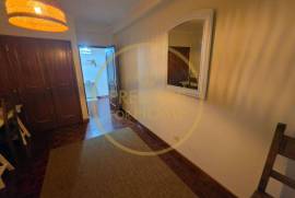 Rentals per Year: T3 in the Center of Loulé with Garage, Elevator and Balconies – Do It All on Foot! Rentals per Year: T3 in the Center of Loulé with Garage, Elevator and Balconies – Do It All on Foot!