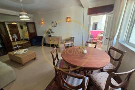 Rentals per Year: T3 in the Center of Loulé with Garage, Elevator and Balconies – Do It All on Foot! Rentals per Year: T3 in the Center of Loulé with Garage, Elevator and Balconies – Do It All on Foot!