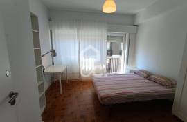 Furnished 4 Bedroom Apartment for Rent – Metro Combatentes, Porto