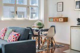 T0 furnished and with equipped kitchen in Rua do Bolhão – Baixa do Porto