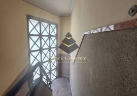 Renovated 2-Bed Apartment in São Vicente, Lisboa