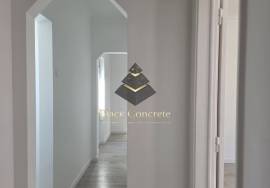 Renovated 2-Bed Apartment in São Vicente, Lisboa