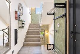 Tavira – 3-bedroom villa with rooftop pool, sea views and garage