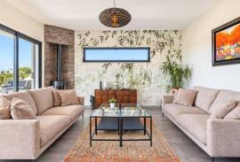 Tavira – 3-bedroom villa with rooftop pool, sea views and garage