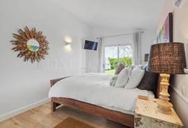 Carvoeiro – Single level semi-detached 3 bedroom villa with pool and walking distance to the center