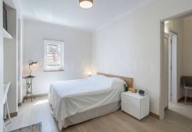 Tavira- Charming 3-bedroom townhouse with plunge pool and garage in historic centre