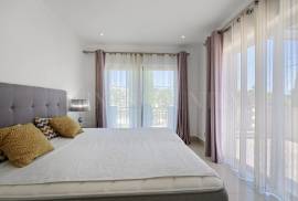Vilamoura - Luxury 2-bedroom apartment with pool and terrace