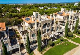Vilamoura - Luxury 2-bedroom apartment with pool and terrace