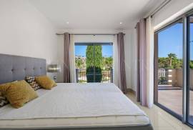Vilamoura - Luxury 2-bedroom apartment with pool and terrace