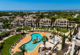 Vilamoura - Luxury 2-bedroom apartment with pool and terrace