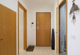 Tavira – 3+1-bedroom apartment close to town, with large sea view terrace and garage