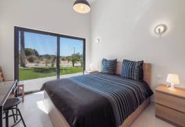Carvoeiro/Caramujeira – Private 4-bedroom villa with sea views near Marinha
