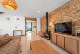 Vale do Lobo – 2+1-bedroom townhouse with pool and garage