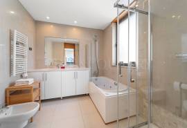 Vale do Lobo – 2+1-bedroom townhouse with pool and garage
