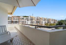 Albufeira – 2-bedroom apartment for long term rental