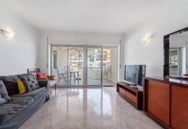 Albufeira – 2-bedroom apartment for long term rental