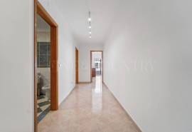 Albufeira – 2-bedroom apartment for long term rental