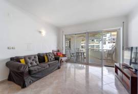 Albufeira – 2-bedroom apartment for long term rental