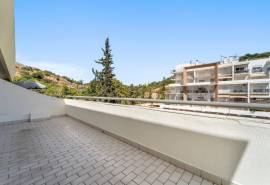 Albufeira – 2-bedroom apartment for long term rental