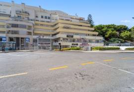 Albufeira – 2-bedroom apartment for long term rental