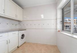 Albufeira – 2-bedroom apartment for long term rental